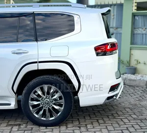New Toyota Land Cruiser 2025 White