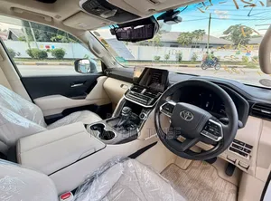 New Toyota Land Cruiser 2025 White