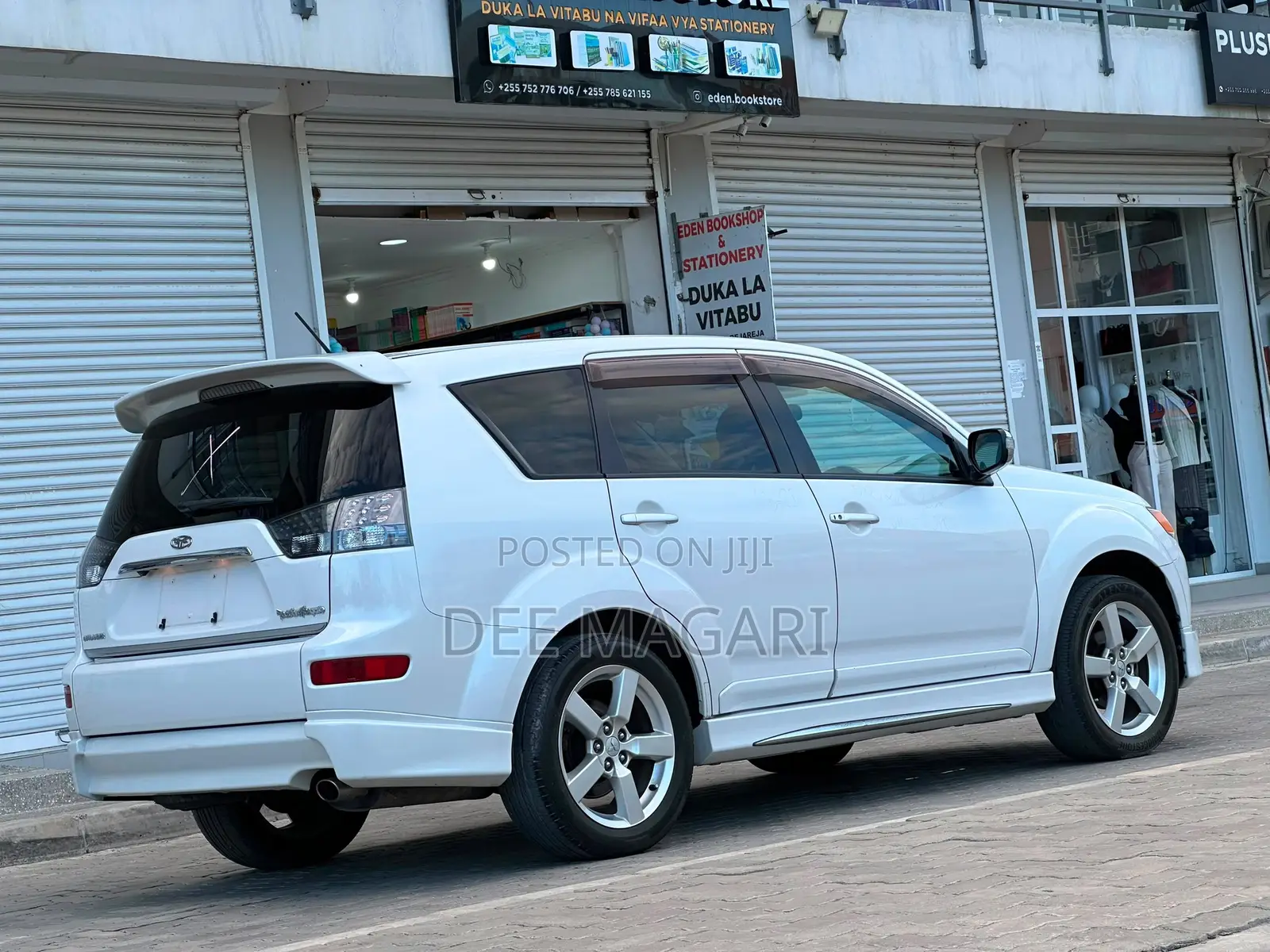 Mitsubishi Outlander 2007 White