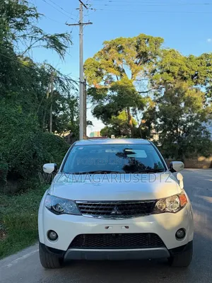 Mitsubishi Outlander 2007 Off white
