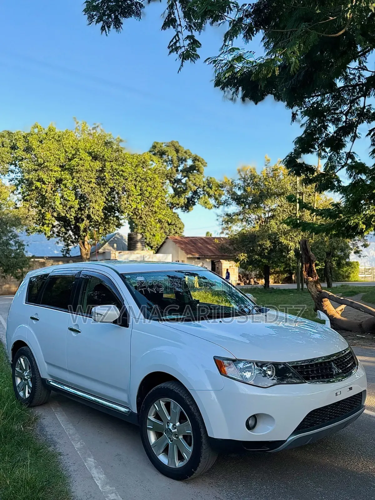 Mitsubishi Outlander 2007 Off white