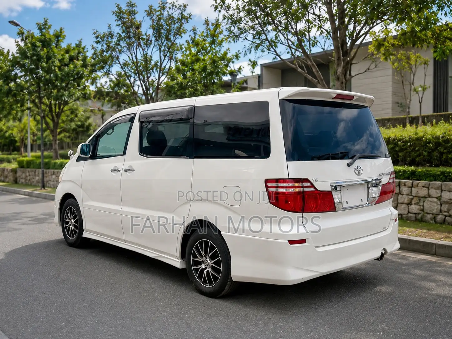 Toyota Alphard 2006 White