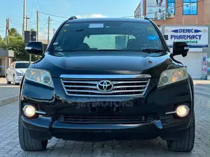 Toyota Vanguard 2012 Black