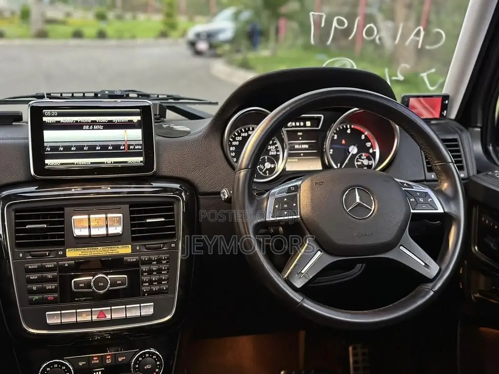 Mercedes-Benz G-Class 2015 Black