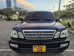 Lexus LX 470 Sport Utility 2004 Black