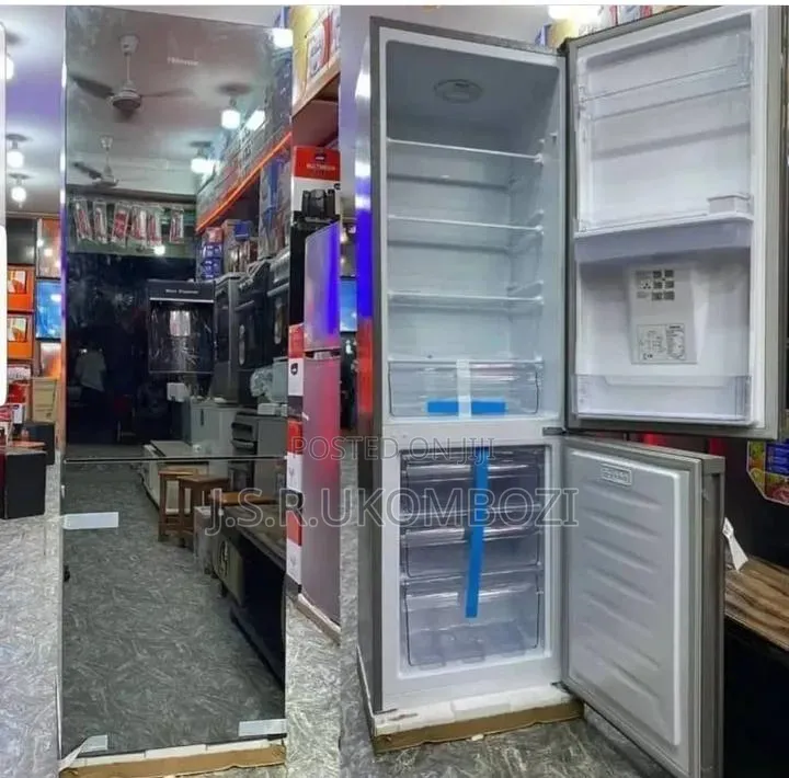 Hisense H370bmi-Water Dispenser Refrigerator Mirror Design
 263l