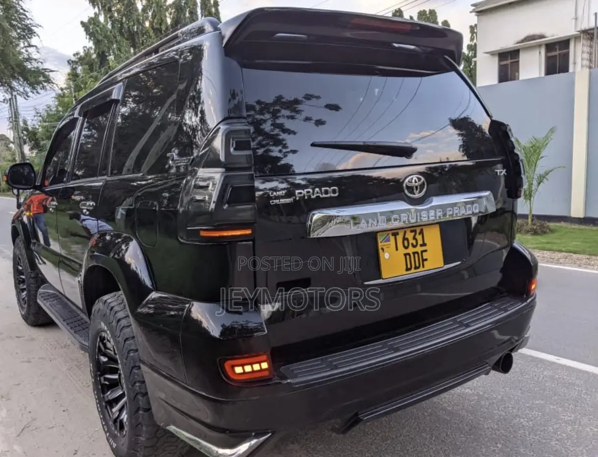 Toyota Land Cruiser Prado 2006 Black