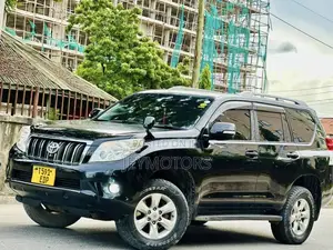 Toyota Land Cruiser Prado 2012 Black