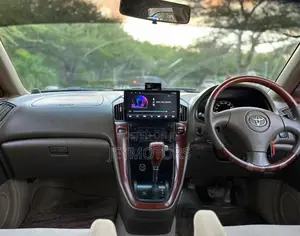 Toyota Harrier 2004 White