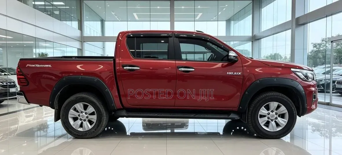Toyota Hilux 2018 Red
