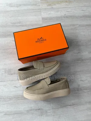 Hermès Loafers Premium Collection