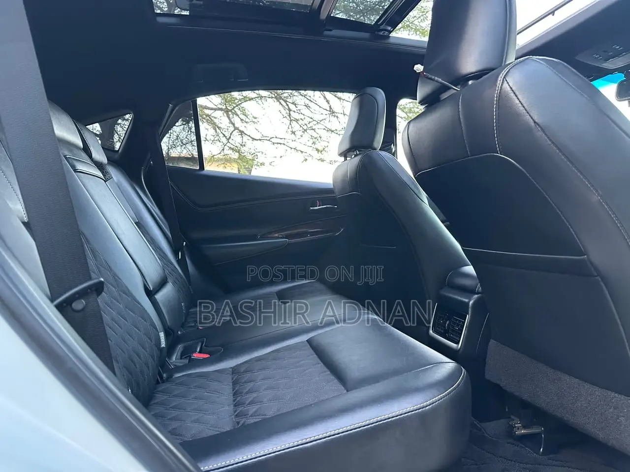 Toyota Harrier 2.0 2016 White