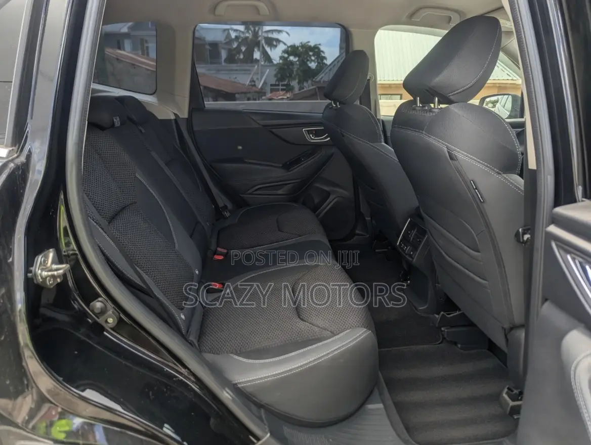 Subaru Forester 2019 Black