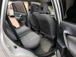 Toyota RAV4 2004 Silver