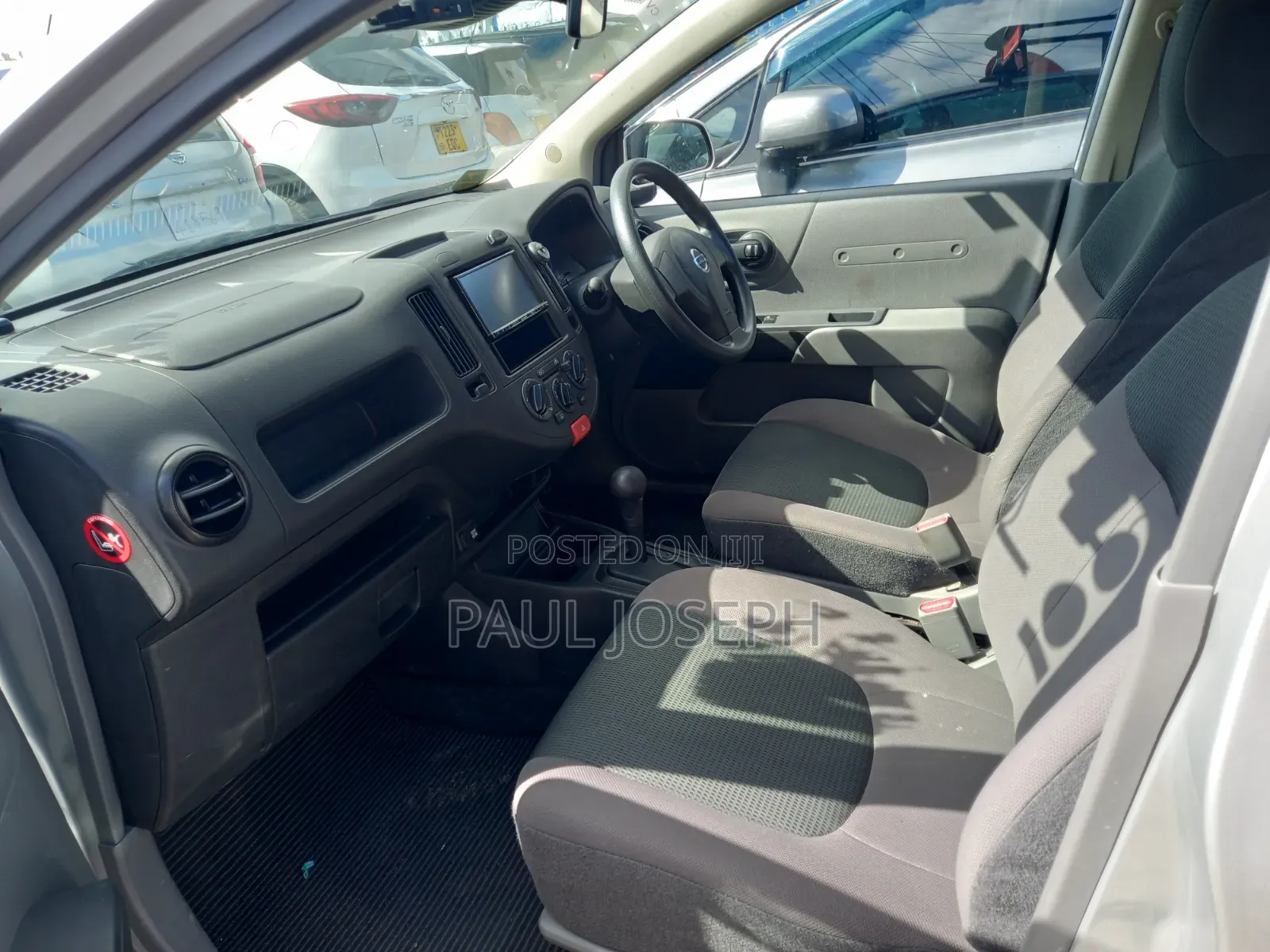 Nissan Advan 2020 Silver