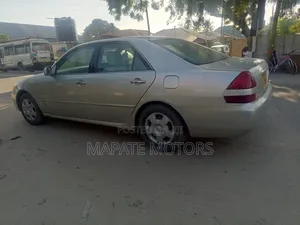 Toyota Mark II 2002 Silver