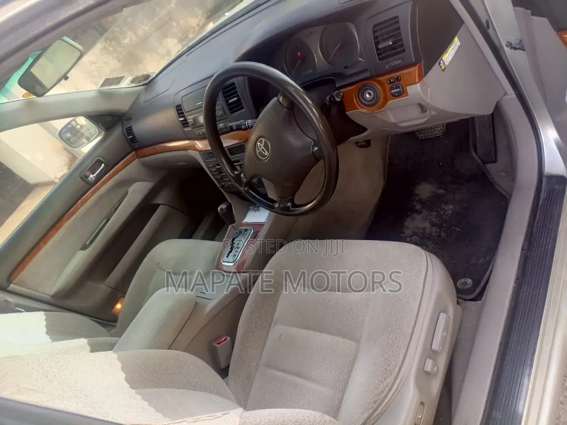 Toyota Mark II 2002 Silver