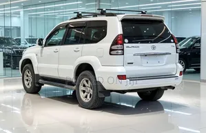 Toyota Land Cruiser Prado 2007 White