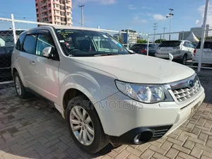 Subaru Forester 2012 White
