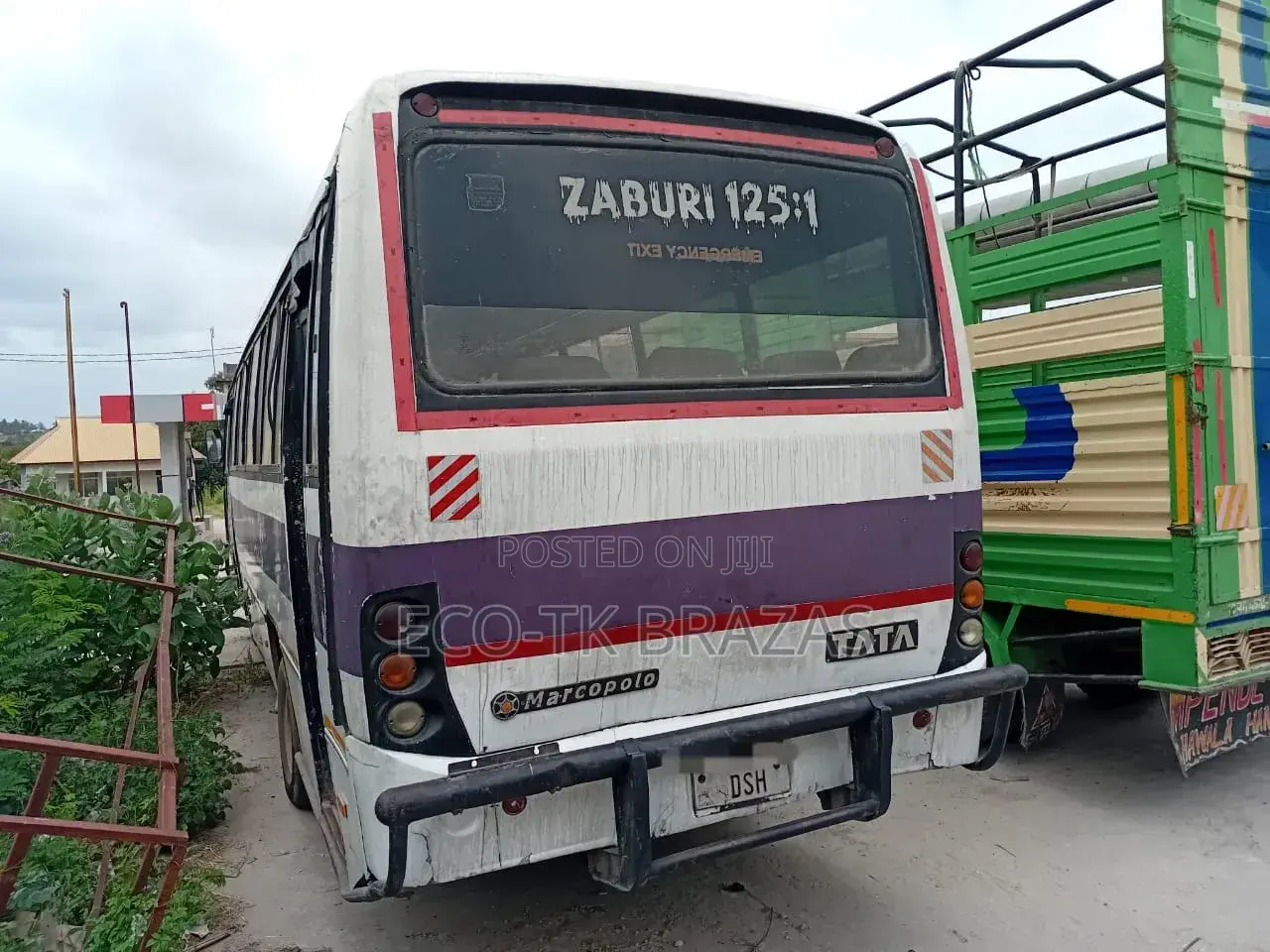 Tata Starbus Ultra Skool 2002 White
