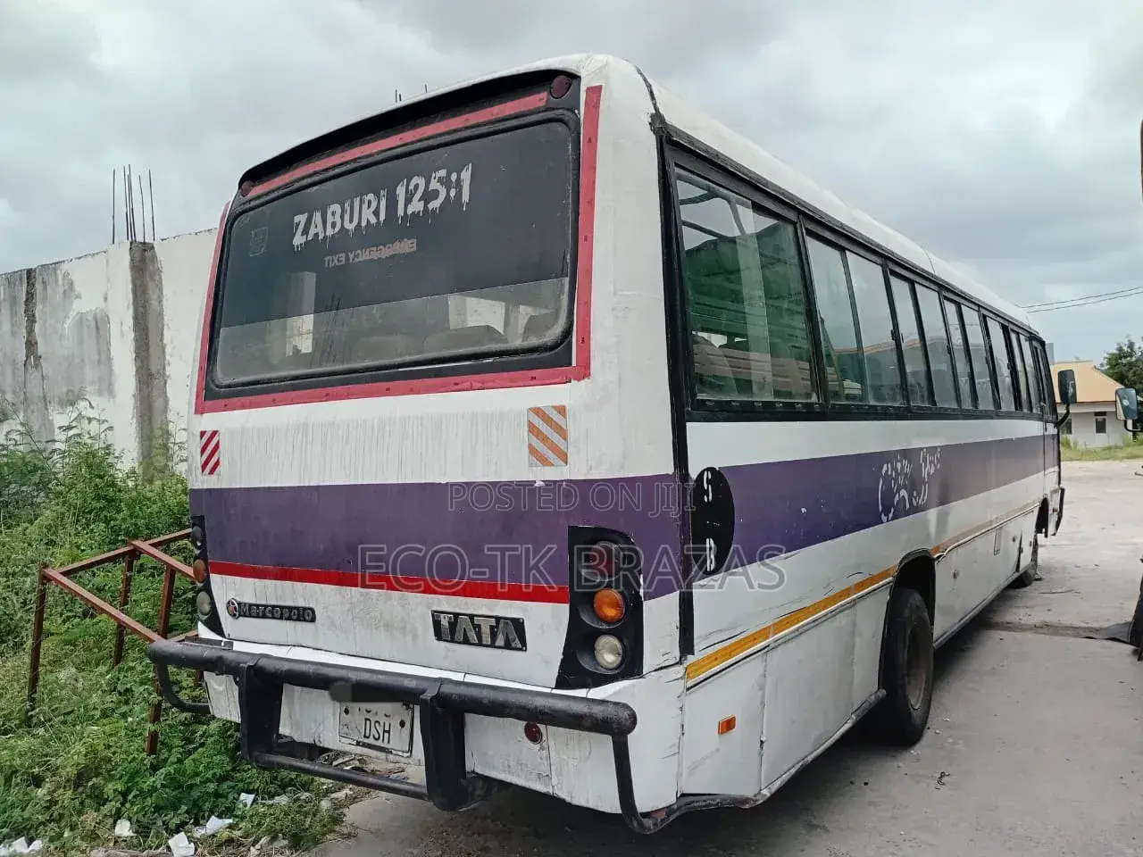 Tata Starbus Ultra Skool 2002 White