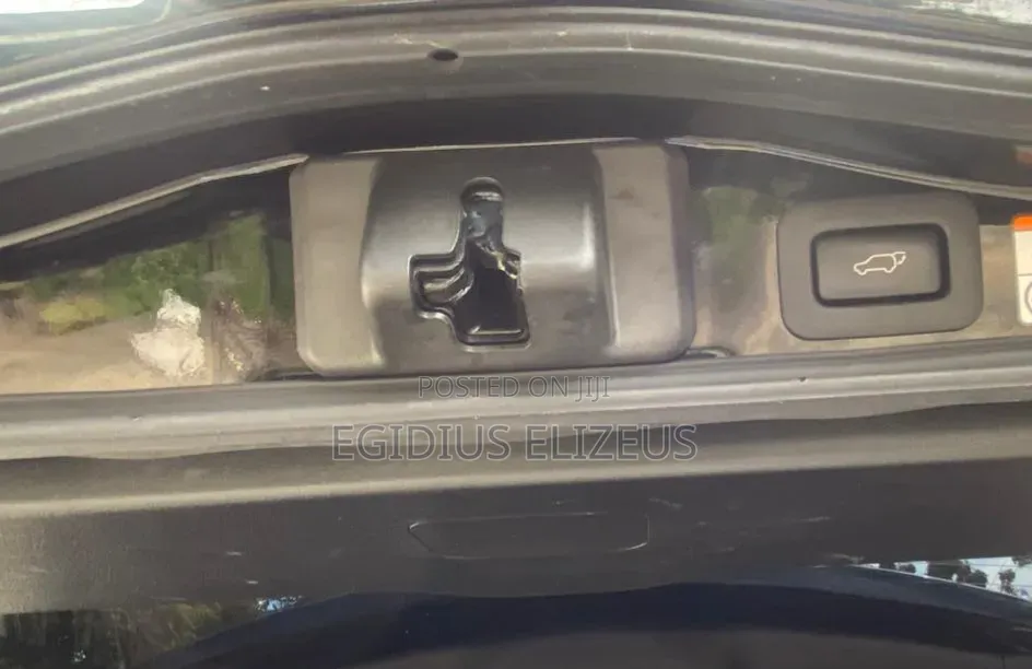 Toyota Land Cruiser 2016 Black