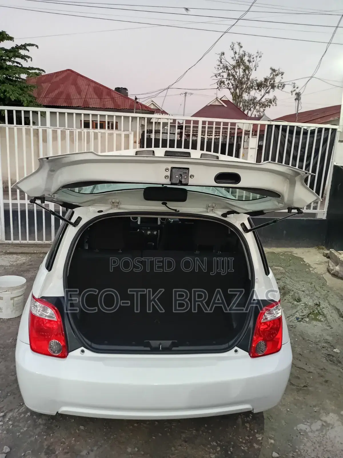 Toyota IST 2006 White