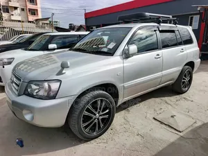 Toyota Kluger 2005 Silver