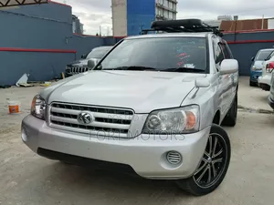 Toyota Kluger 2005 Silver