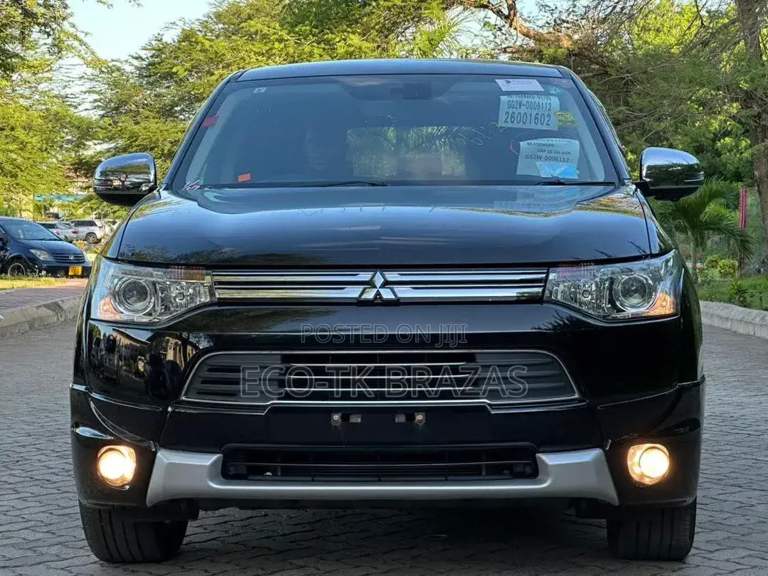 Mitsubishi Outlander 2.0 PHEV AWD 2013 Black