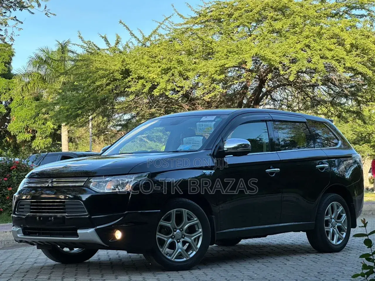 Mitsubishi Outlander 2.0 PHEV AWD 2013 Black