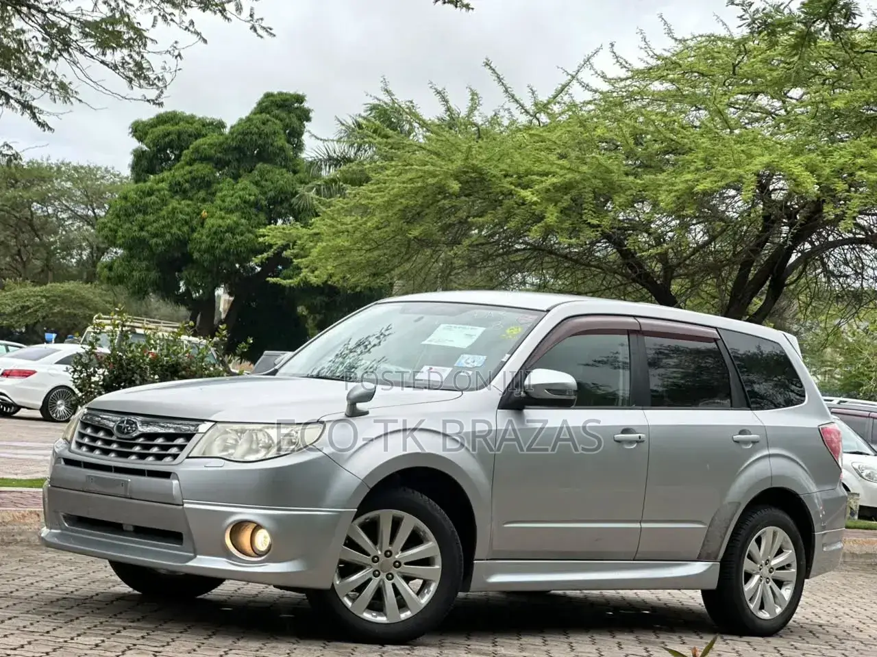 Subaru Forester 2.5X Limited 2011 Silver