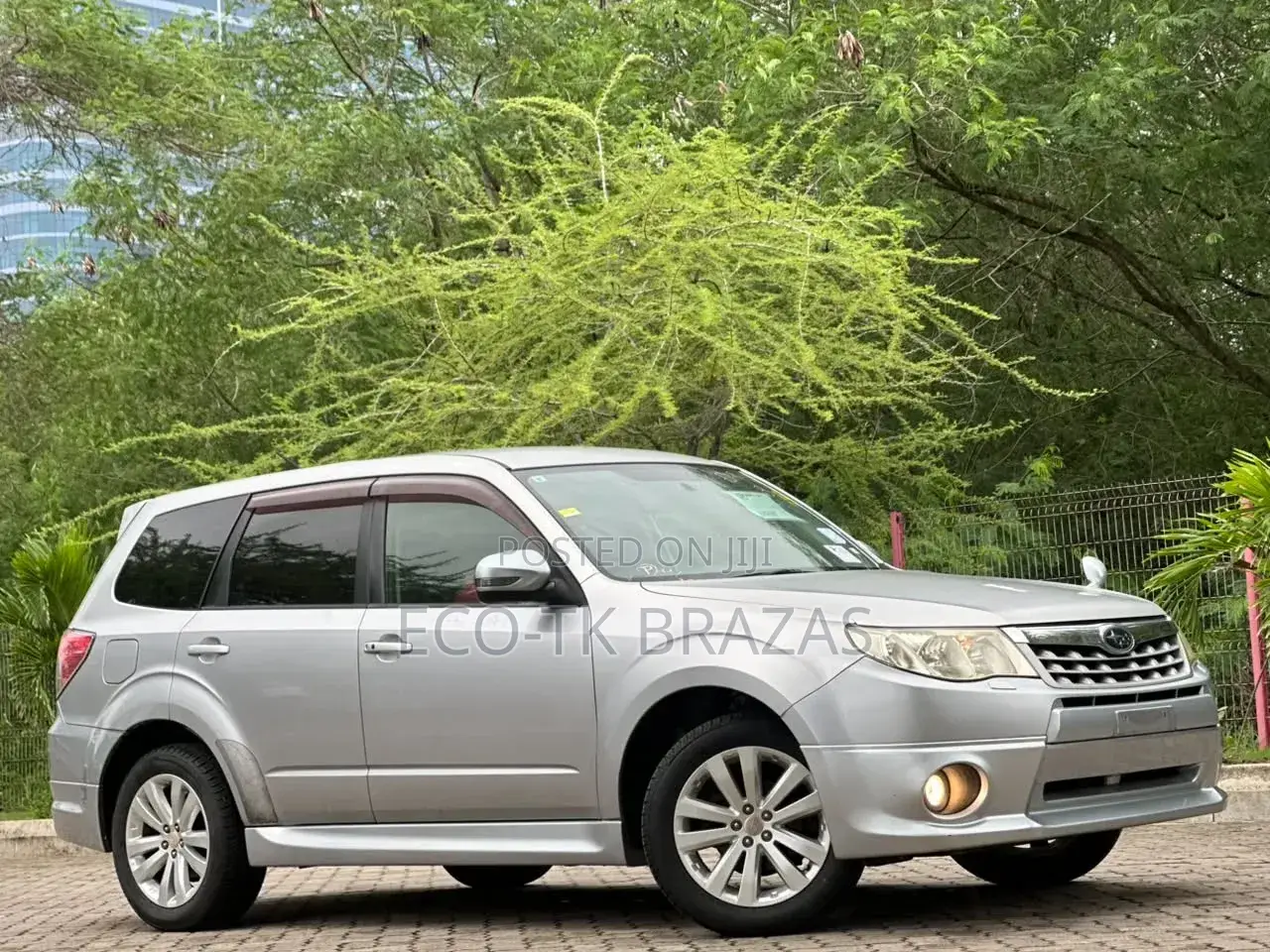 Subaru Forester 2.5X Limited 2011 Silver