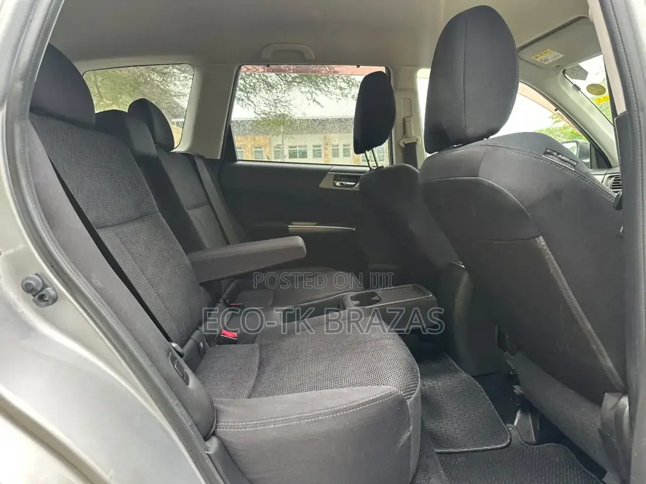 Subaru Forester 2.5X Limited 2011 Silver