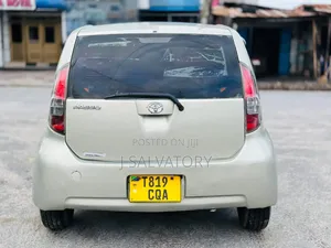 Toyota Passo 1.0 AWD 2004 Green
