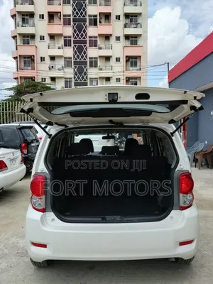 Toyota Corolla Rumion 2008 White