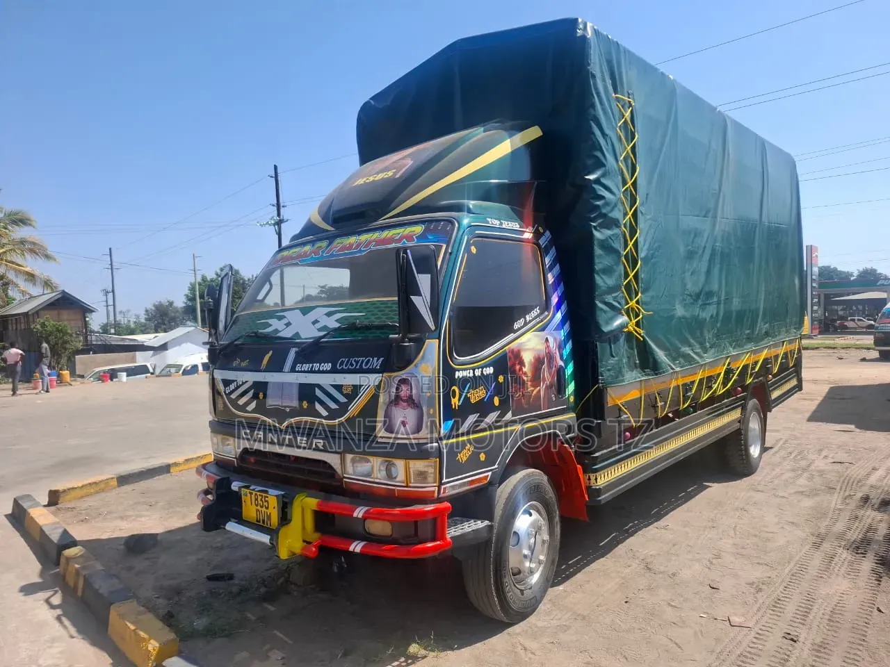 Mitsubish Canter 2001 Black