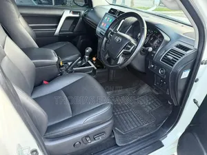 Toyota Land Cruiser Prado 2022 White