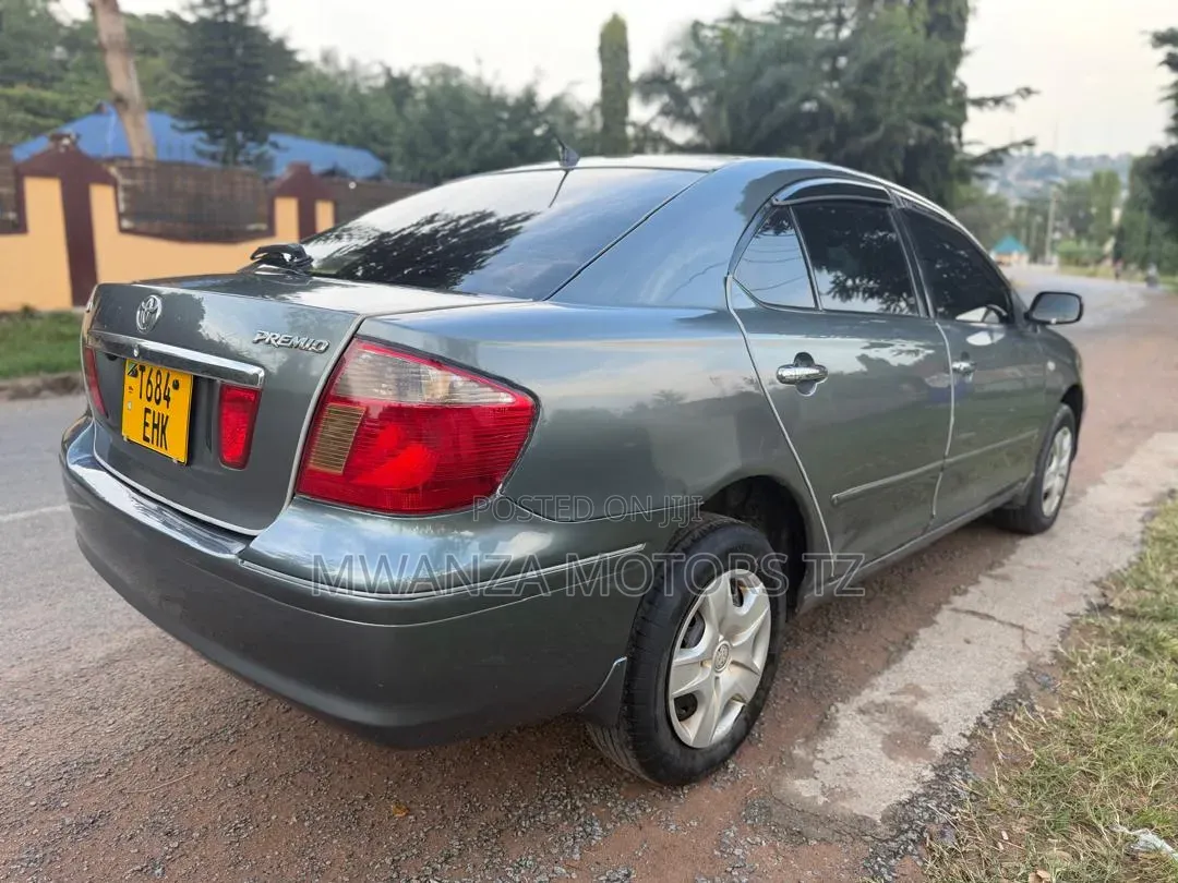 Toyota Premio 2005 Gray