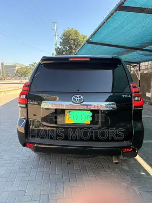 Toyota Land Cruiser 2012 Black