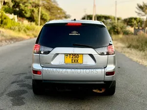 Mitsubishi Outlander 2006 Silver