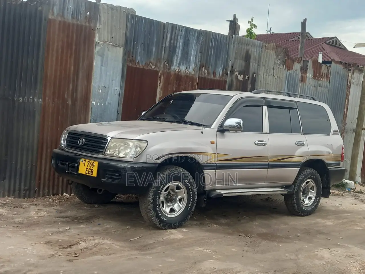 Toyota Land Cruiser HDJ 100 2003 Silver