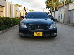 Toyota Crown 2006 Black
