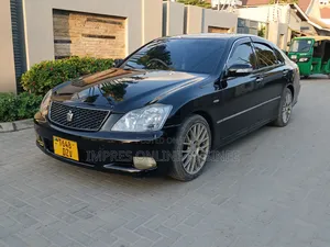 Toyota Crown 2006 Black