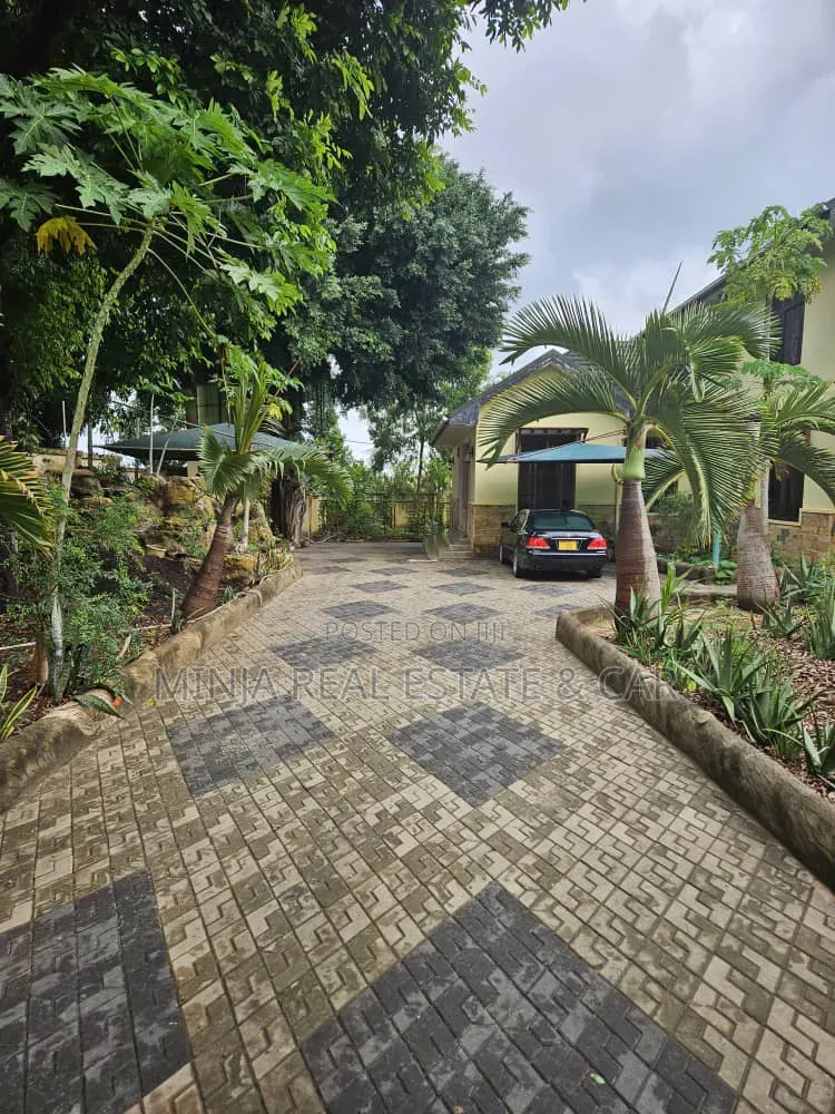 4bdrm House in Bunju for sale
