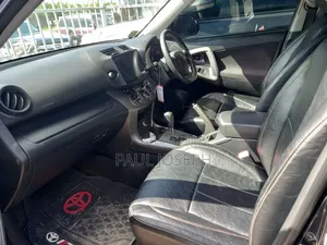 Toyota Vanguard 2011 Black