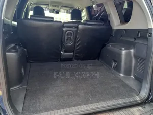 Toyota Vanguard 2011 Black