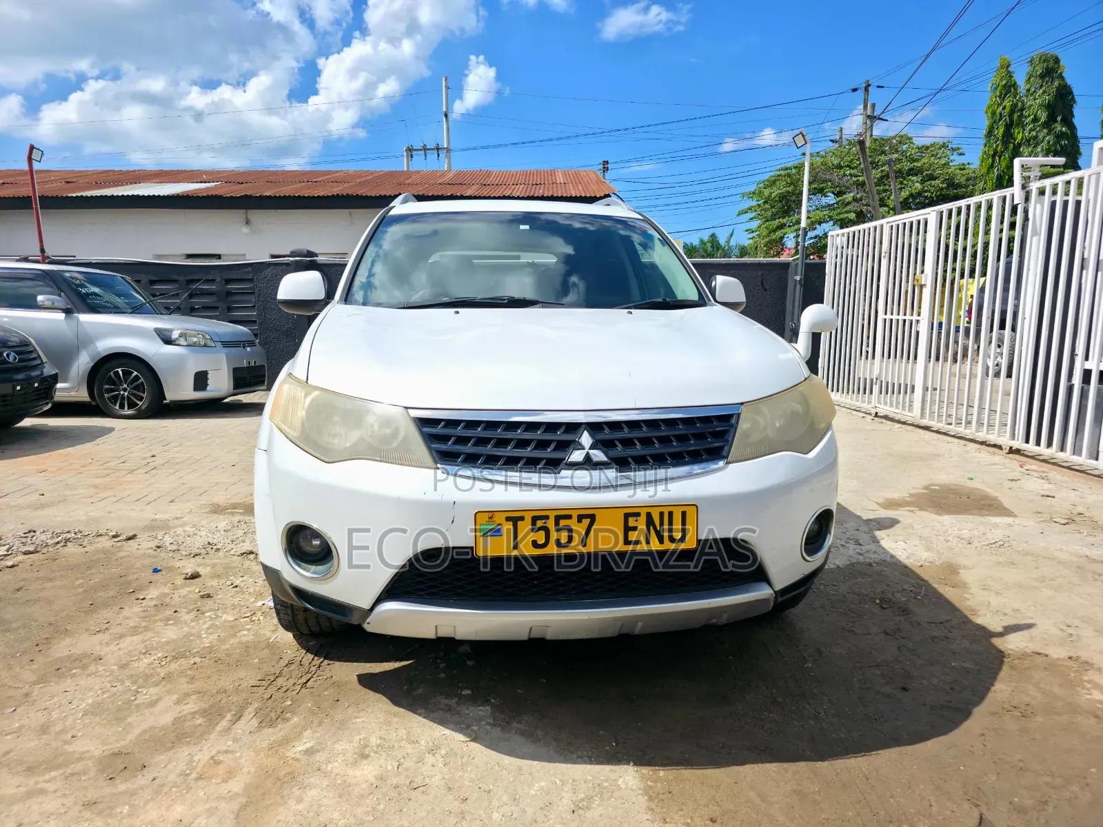 Mitsubishi Outlander 2006 White