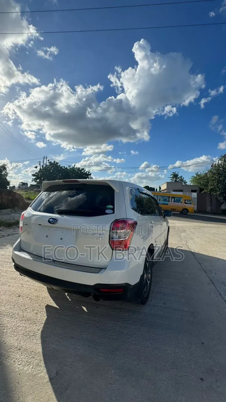 Subaru Forester 2013 White