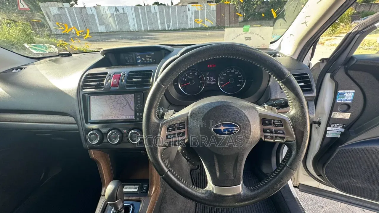 Subaru Forester 2013 White